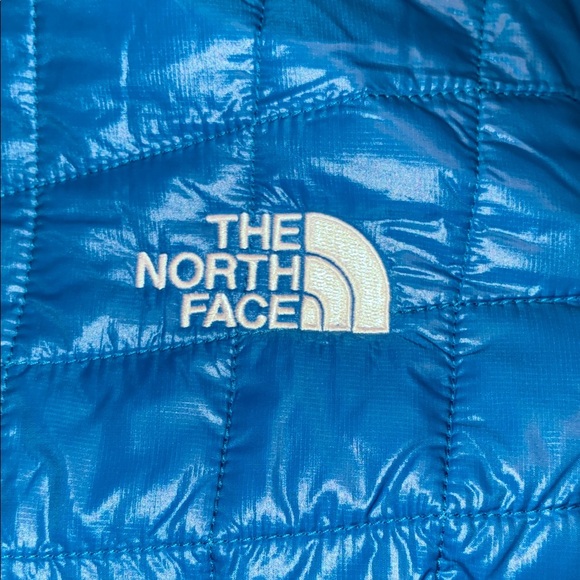 NWT THE NORTH FACE Women’s ThermoBall Eco Insulated Jacket (Banff Blue) small - Picture 8 of 11